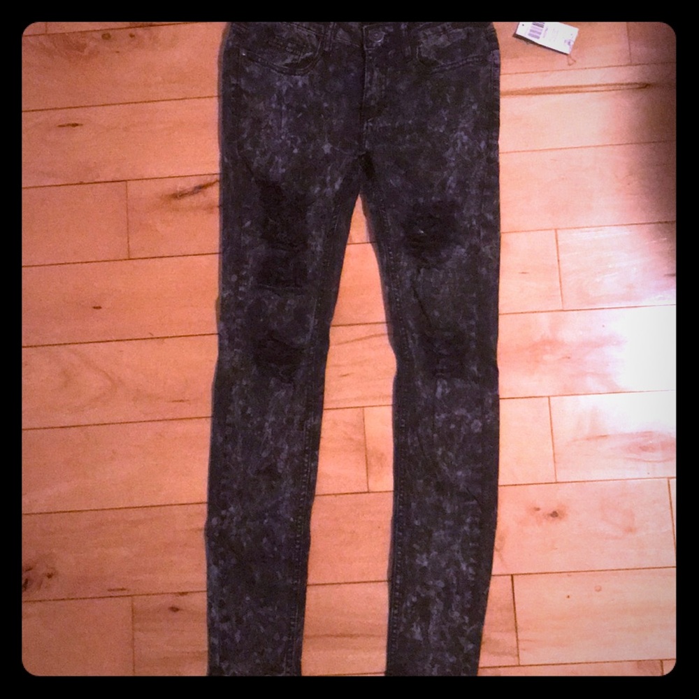 Juniors Jeans
